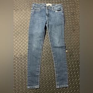 Women's Slim Stretch Skinny Jeans in Medium Blue